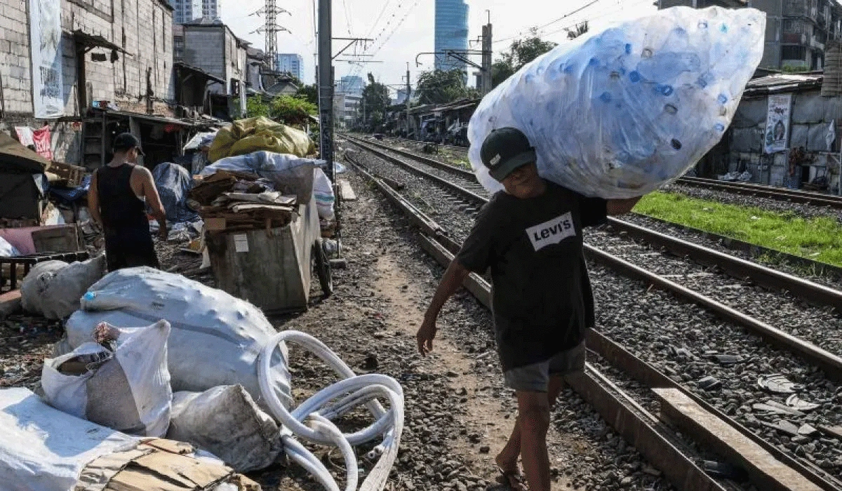 Strategi Cerdas Pemerintah Untuk Mengurangi Kemiskinan Secara Berkelanjutan