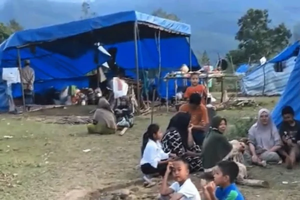 BNPB Bilang Warga Aman Padahal Desa Terisolasi Kelaparan Parah!