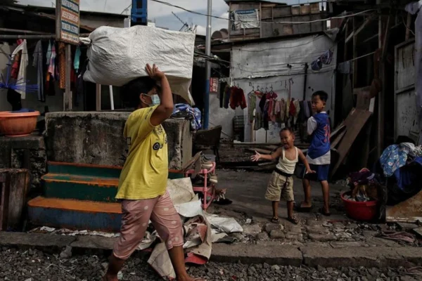 Rakyat Miskin di Indonesia Sulit Naik Kelas Meski Sudah Bekerja Keras