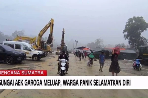 Sungai Aek Garoga Meluap, Warga Panik Berhamburan Menyelamatkan Diri