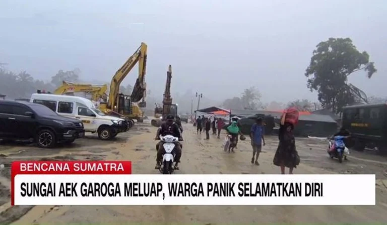 Sungai Aek Garoga Meluap, Warga Panik Berhamburan Menyelamatkan Diri