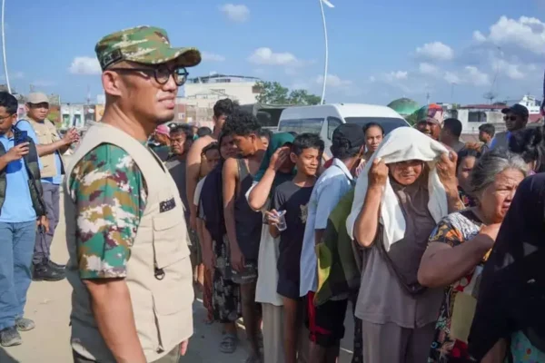 Wakil Menteri Haji Salurkan 20 Ton Beras Untuk Korban Banjir Aceh Tamiang